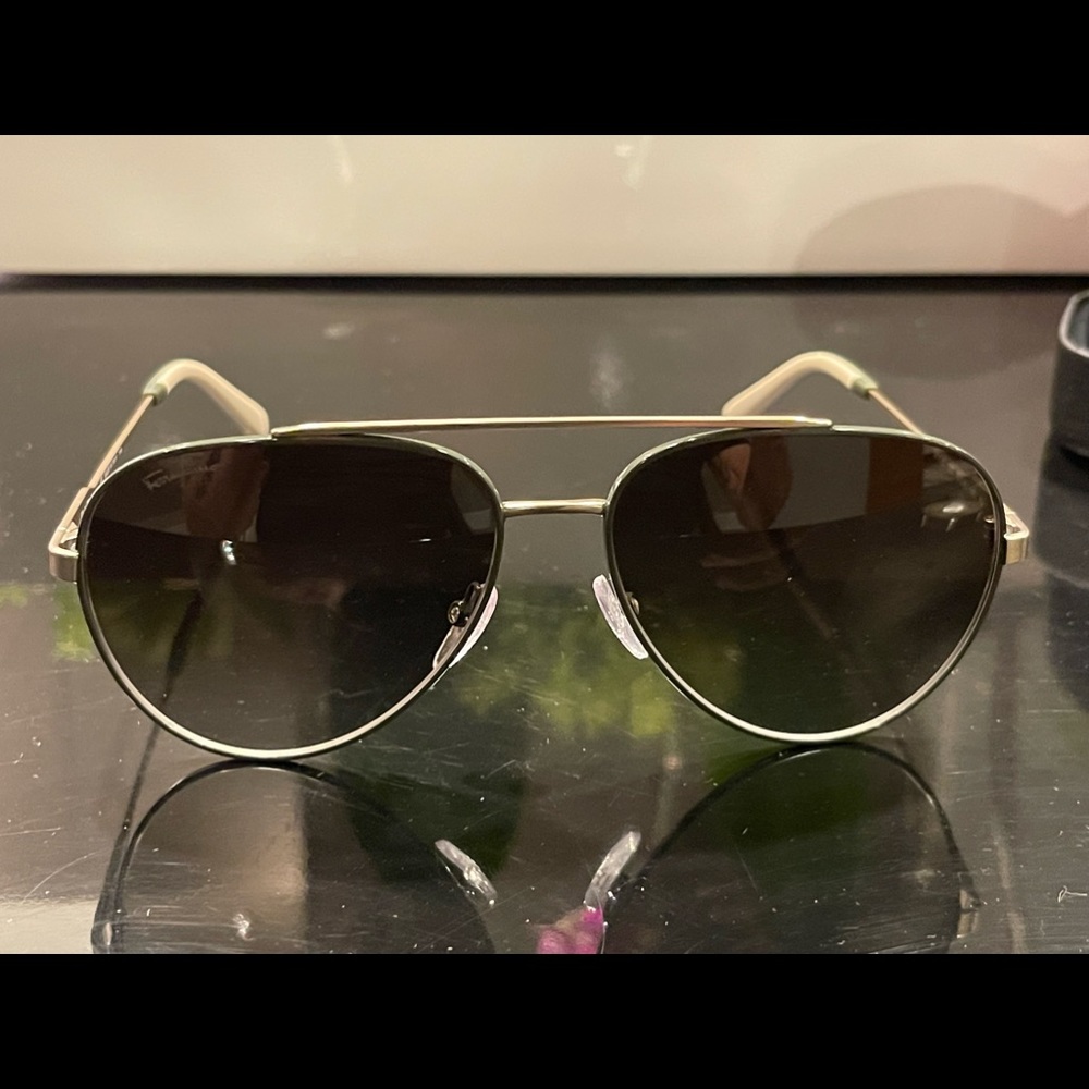 Salvatore Ferragamo men’s sunglasses. Excellent condition.